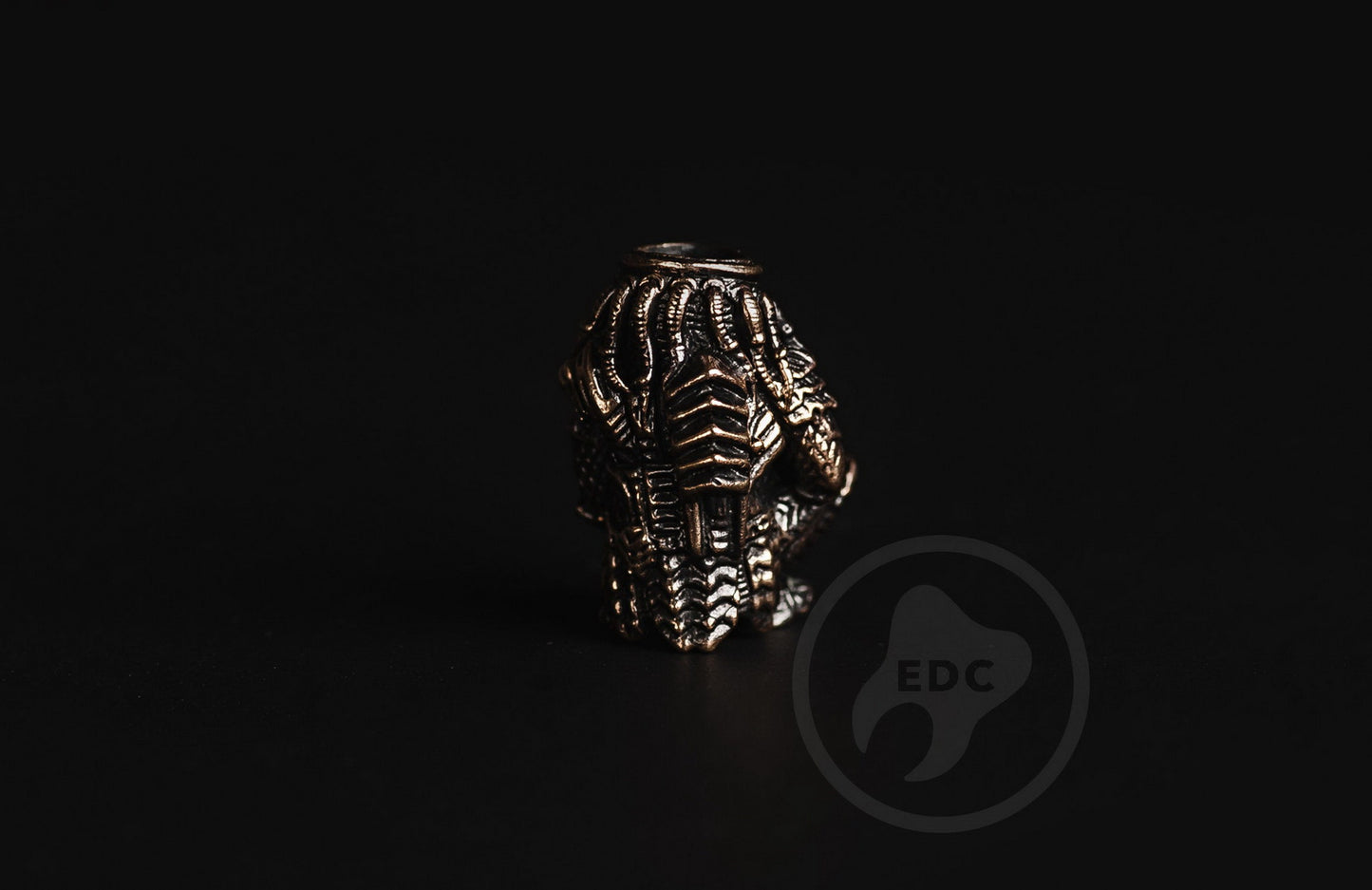 Vintage looking cheap brass paracord lanyard bead Predator _ 4