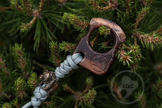 Set of Mammoth Tusk Single Knuckle Brass SFK 01 & Brass Knife Lanyard Bead Fighting Bear