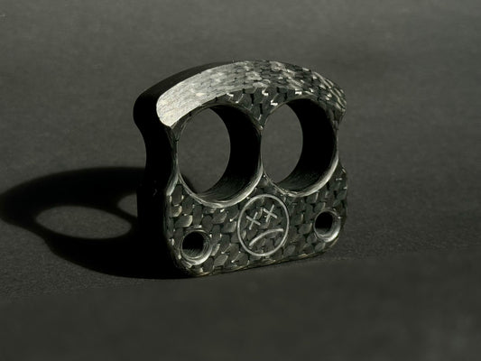 2 Finger Brass Knuckles DFK 01 Carbon Fiber