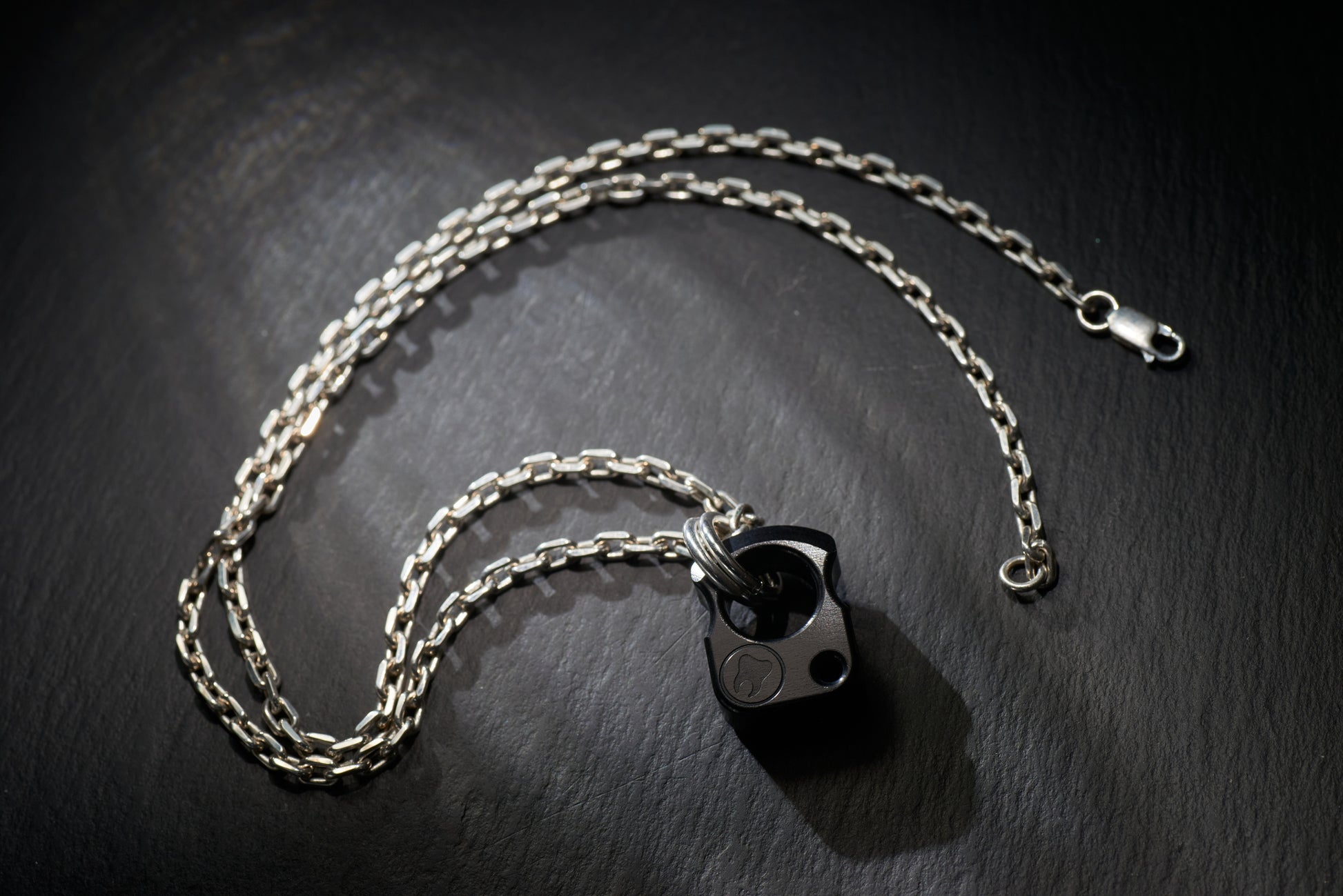 Black aluminum men's necklace EDC knuck SFK 01 _ 2
