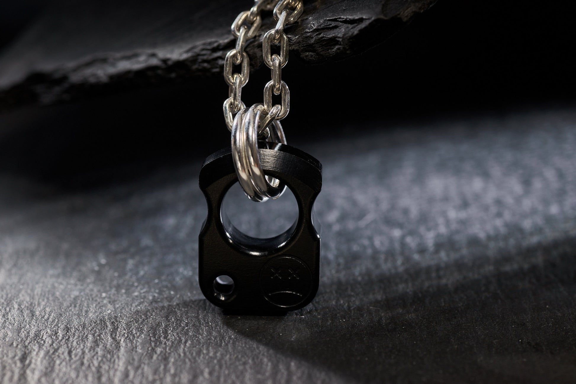 Black aluminum men's necklace EDC knuck SFK 01 _ 3