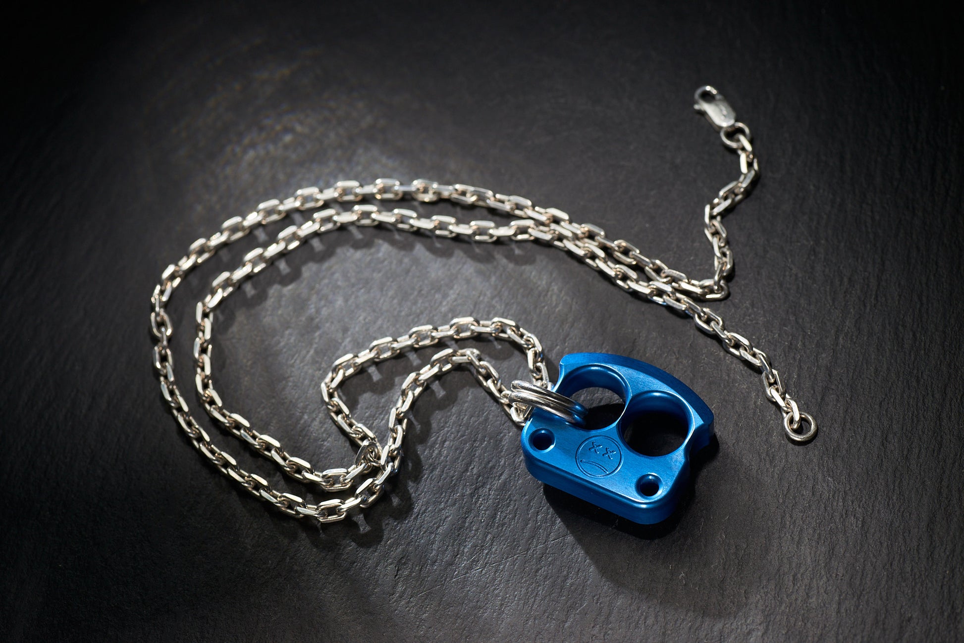 Blue aluminum men's pendant EDC knuckle DFK 01 _ 2