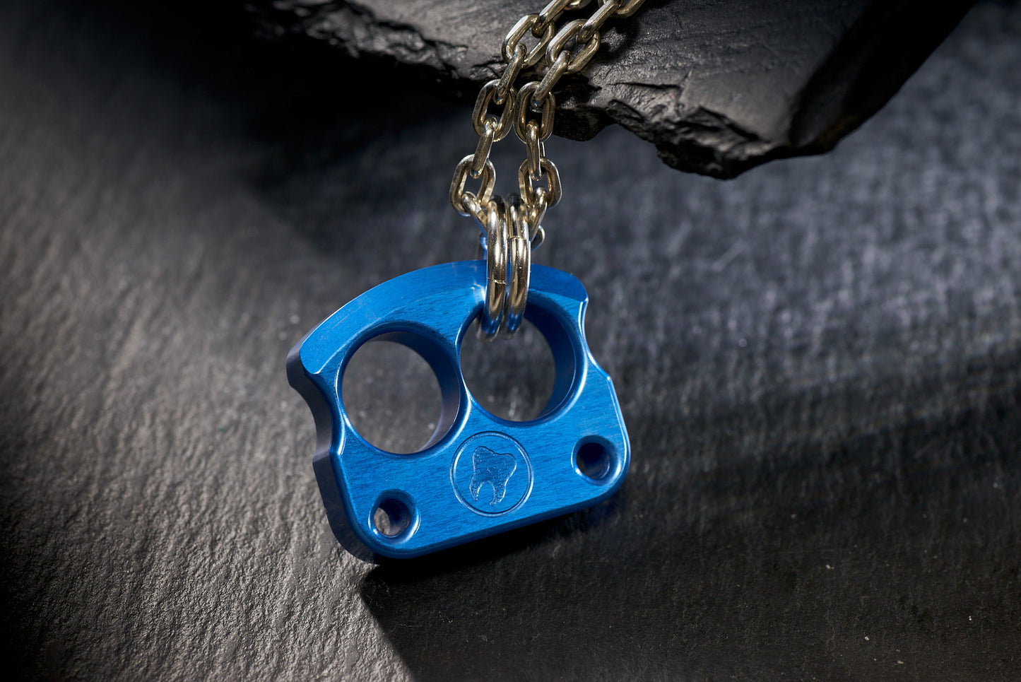 Blue aluminum men's pendant EDC knuckle DFK 01 _ 9