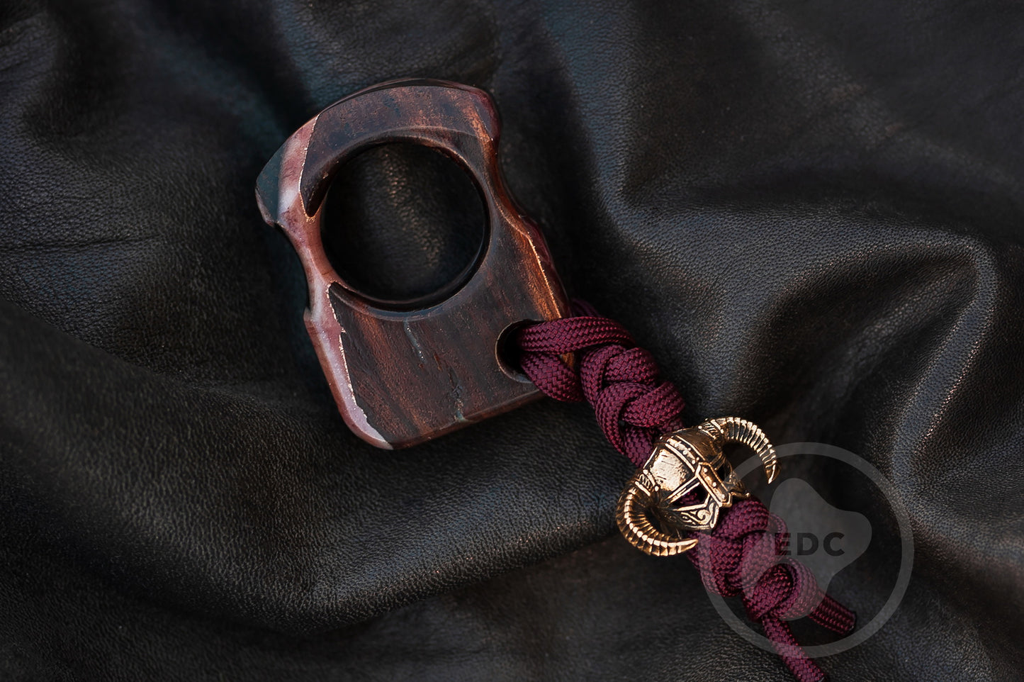 Set of Single Knuckle Duster SFK 01 Stab Ironwood & Brass Paracord Bead Dragonborn's Helmet