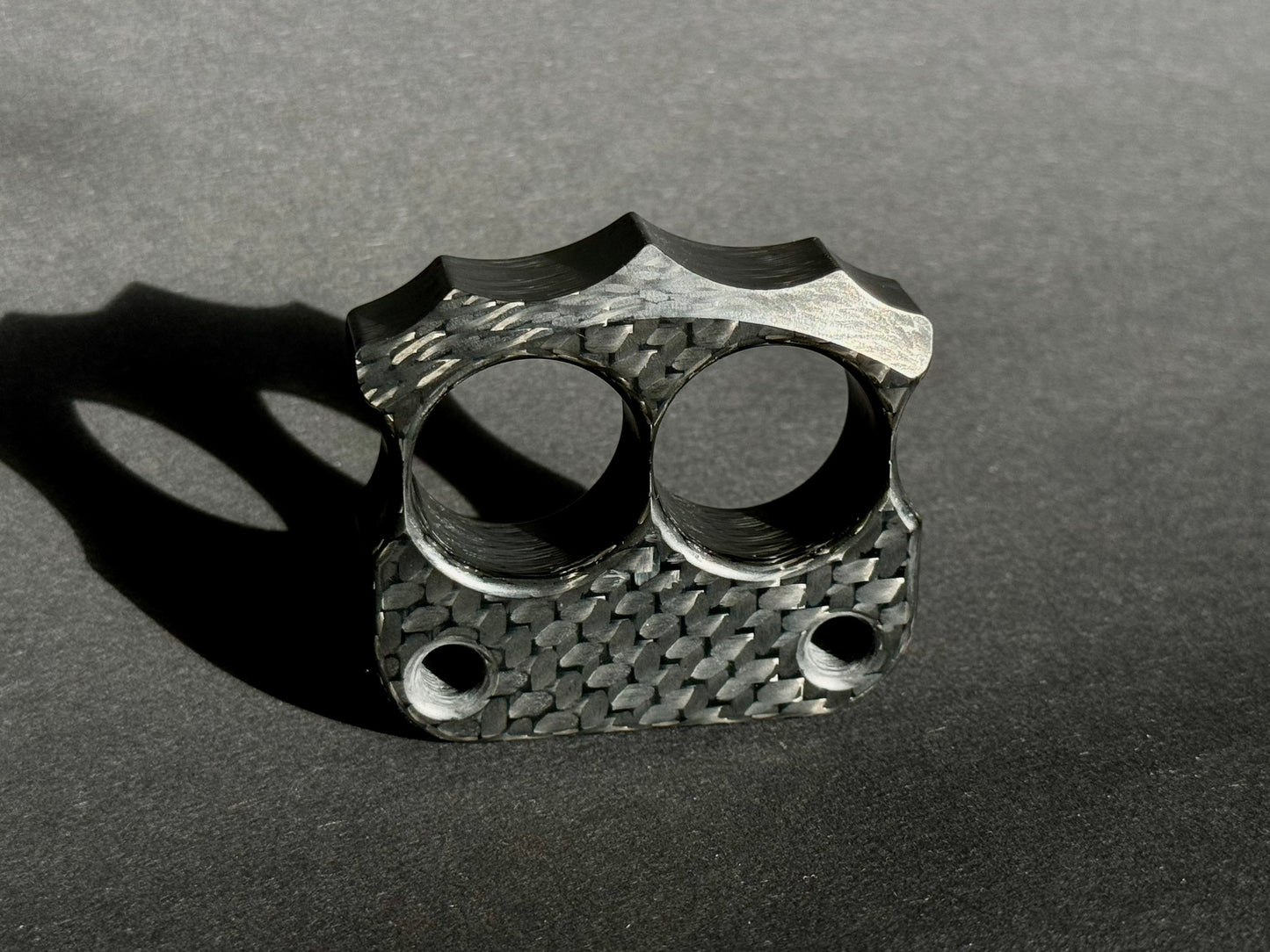 Two Finger Knuckle Duster DFK 03 Carbon Fiber