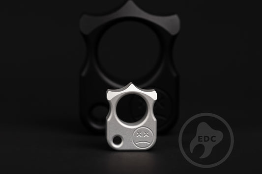 Men's Pendant EDC Knuck SFK 03 Grey Anodizing Type 2